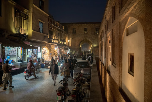 delhi gate Lahore at night
