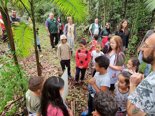 Young Explorers in the Ecolab