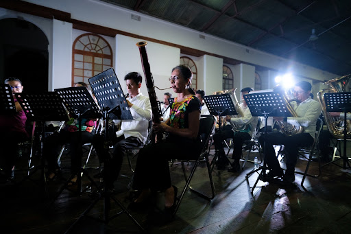 Basketball and wind bands