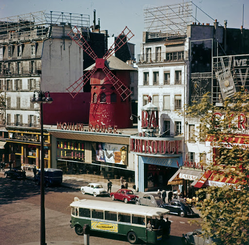 Le Moulin Rouge. Boulevard de Clichy. Paris (IXème arr.), années 1960.