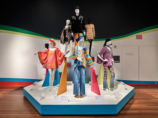 Installation view of "The Summer of Love Experience" (April 8–August 20, 2017)