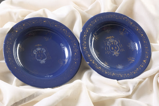 Piatti del servizio del cardinale Alessandro Farnese