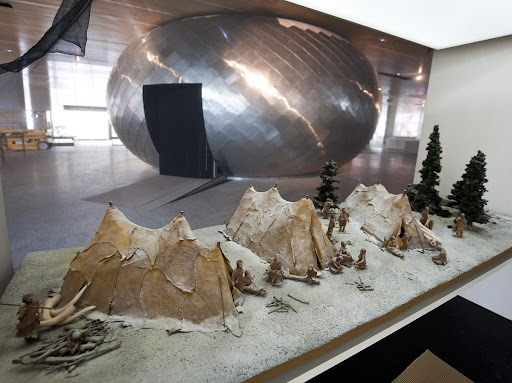 Diorama campamento sapiens