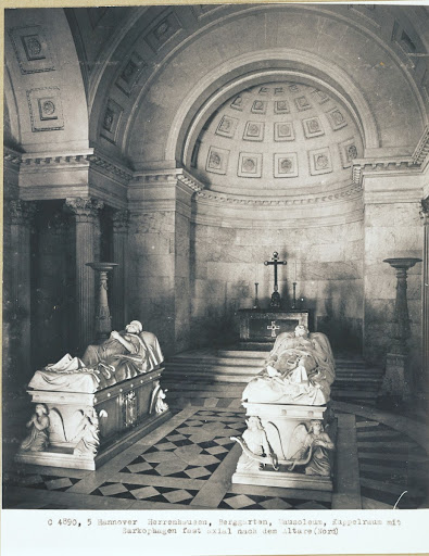 Hannover: Herrenhausen Palace, Mountain Garden