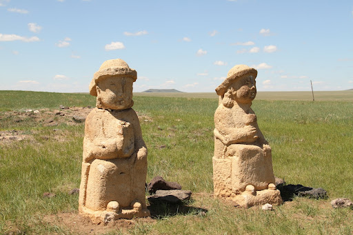 Man stone statues of Lamt