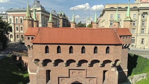 Kraków tańcem malowany, Pan Twardowski. Igraszki w Barbakanie