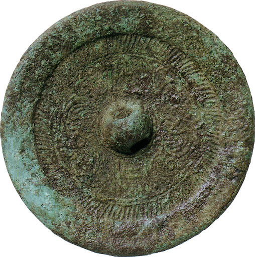 Mirror with Design of Two Dragons