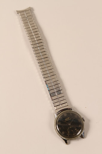 Wrist watch kept by a Hungarian Jewish woman while a concentration camp inmate