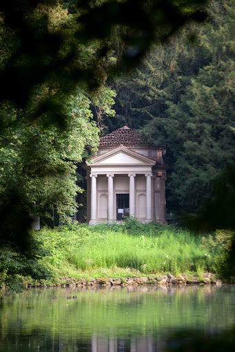 "In the Archduke Gardens" Collection Neo - Gothic walls