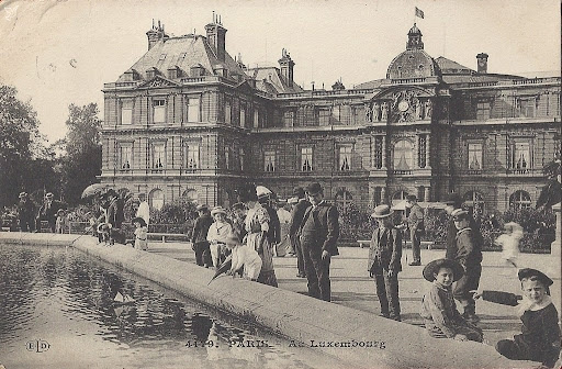 Paris - Au Luxembourg