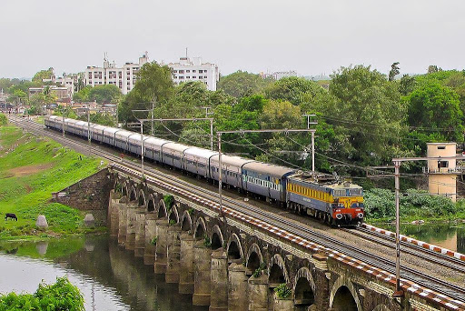 The Deccan Queen speeding out of Pune