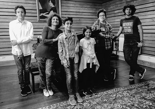 Teresa Xavier and students at Conservatory of Music of Porto