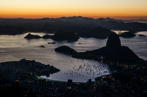 View of Guanabara bay focusing on the Sugar loaf at dawn