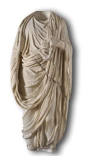 Togado joven con "bulla aurea"