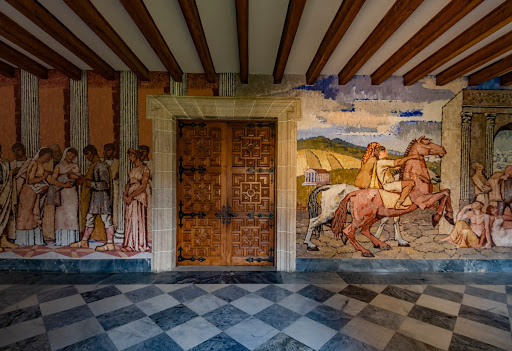 Wall paintings in the monastery of Samos