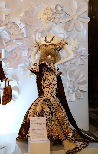 Hupfeld Hoerder Designs look at Australian High Commission, London