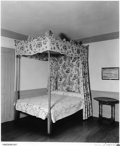 Bedstead