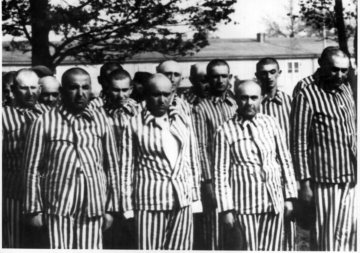 the AUSCHWITZ album — Google Arts & Culture