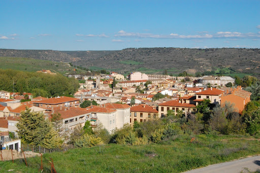 Going down to Brihuega via the Fuente Cagá path