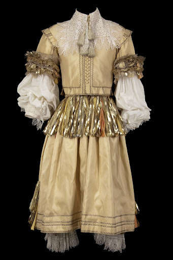 Costume de Dom Juan dans "Dom Juan ou le Festin de pierre" front view