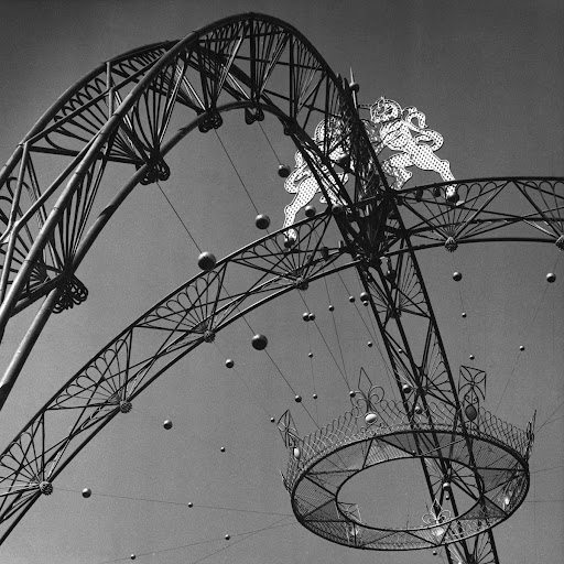 Decorations for the coronation of Elizabeth II: The Mall
