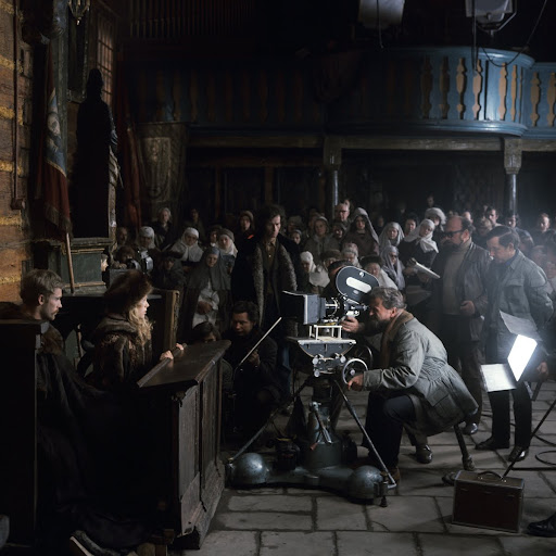 On the set of 'Deluge'