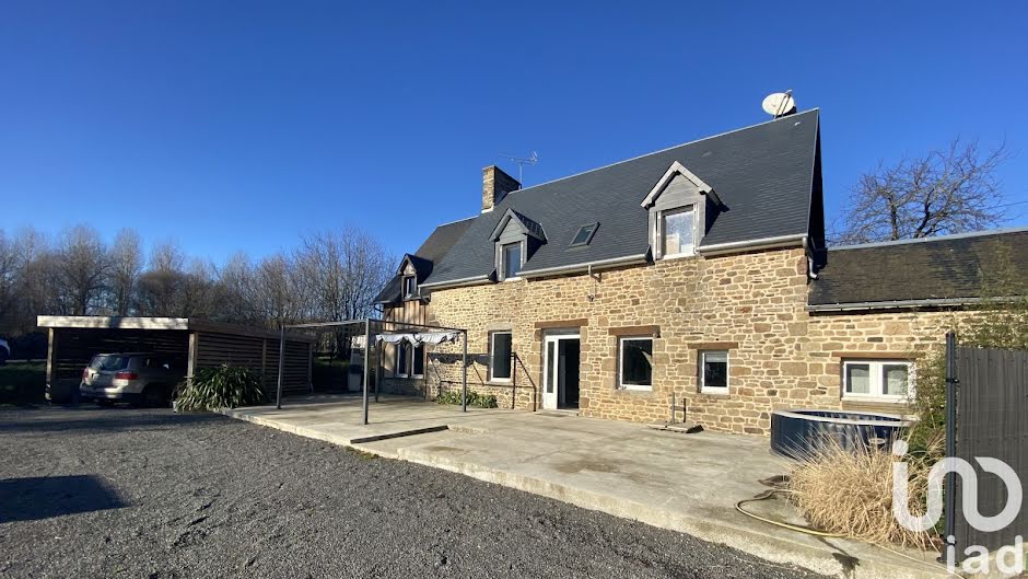 Vente maison 9 pièces 167 m² à Le Mesnil-Ozenne (50220), 313 000 €