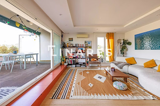 Apartment with terrace 4