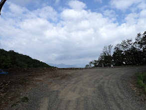 林道は更に奥へ