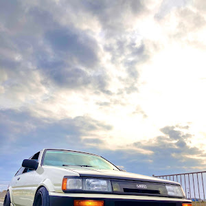 カローラレビン AE86