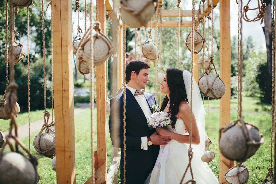 Wedding photographer Dmitriy Lebedev (lebedev). Photo of 26 October 2014