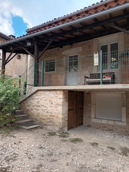 Vente maison 5 pièces 145 m² à Lussas-et-Nontronneau (24300), 153 000 €