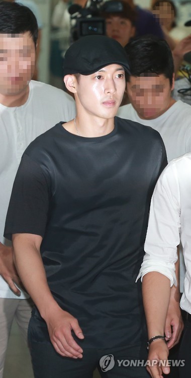 kimhyunjoong4