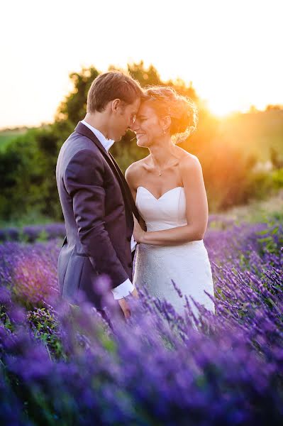 Fotografo di matrimoni Johanna Marjoux (johannamarjoux). Foto del 8 marzo 2023