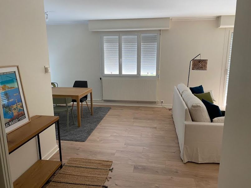 Vente appartement 3 pièces 103 m² à Saintes (17100), 235 000 €