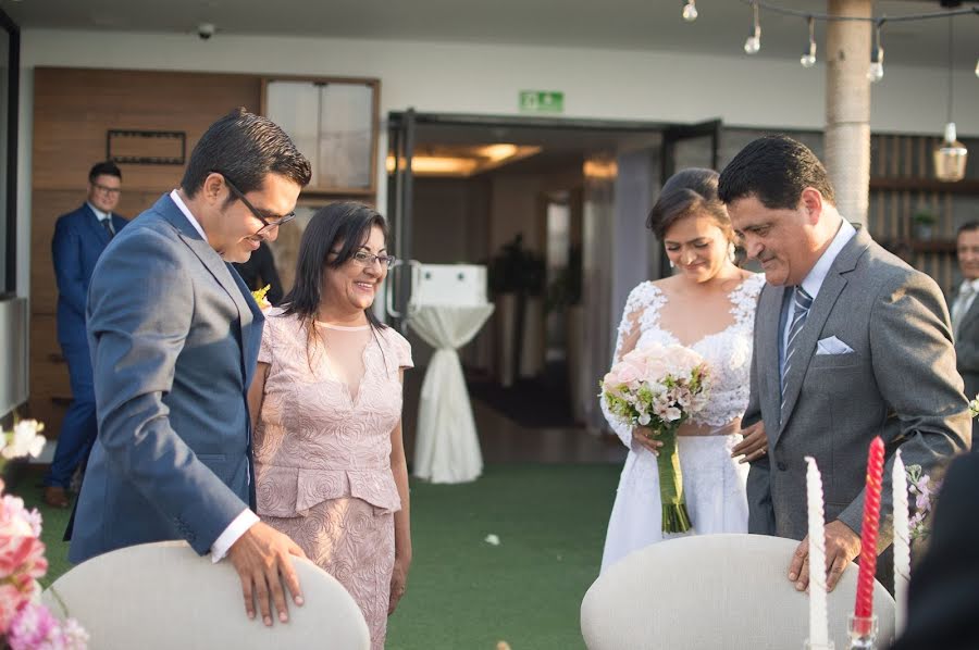 Fotografo di matrimoni Johana Mendoza (johanamendoza). Foto del 23 aprile 2020