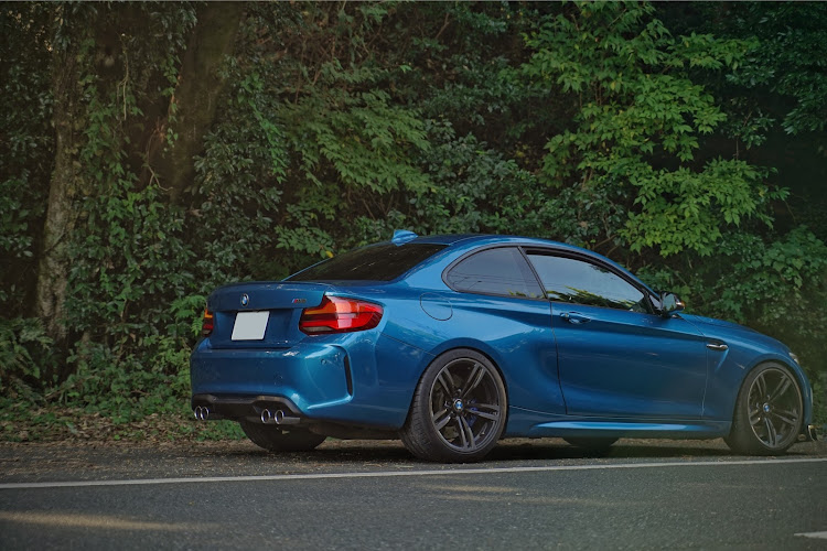 M2 クーペのBMW・M2・ドライブに関するカスタム事例の投稿画像2枚目