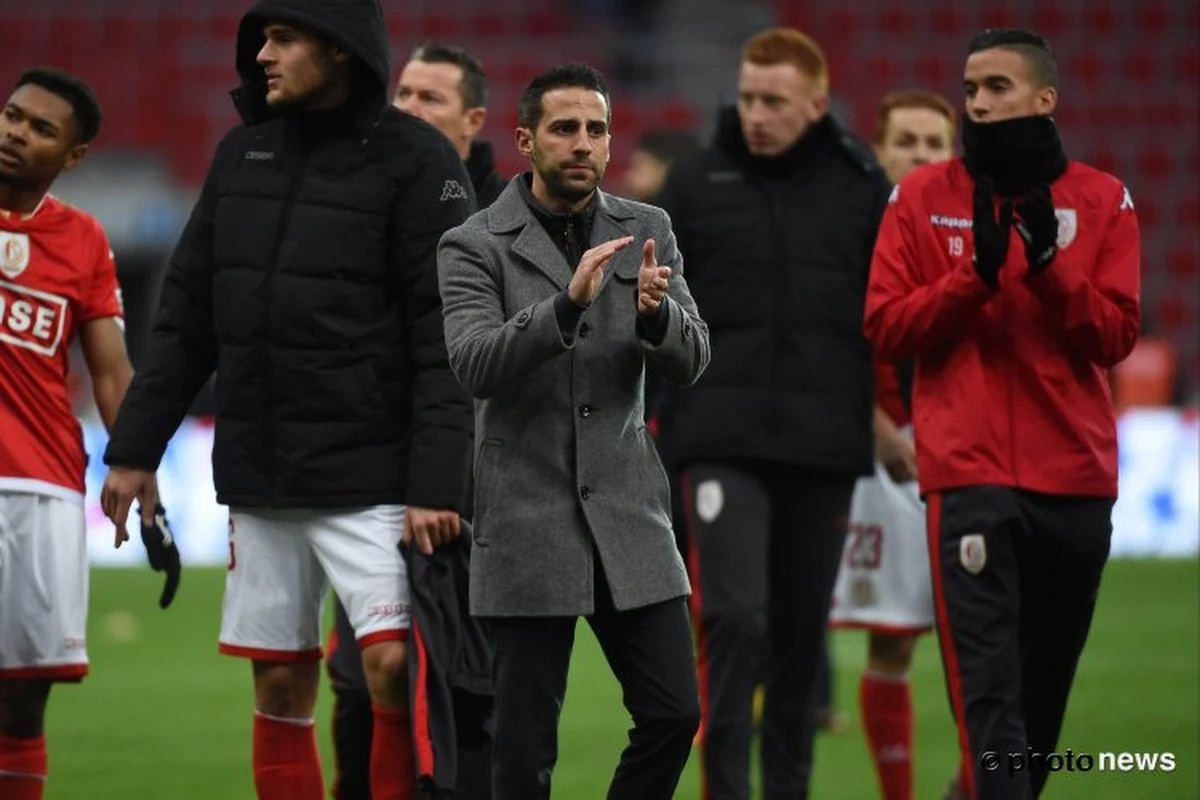 Les supporters se plaignent de la tactique prudente du Standard, Ferrera la défend