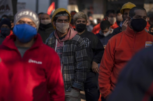 SZO preporučila nošenje maske u odredjenim situacijama (VIDEO)