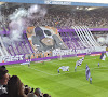 🎥 Emotioneel eerbetoon tijdens Anderlecht-Genk, waar het volledige stadion aan deelnam