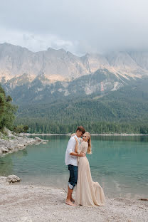 Fotógrafo de casamento Kseniya Solveyg (ksenia217). Foto de 16 de setembro 2022