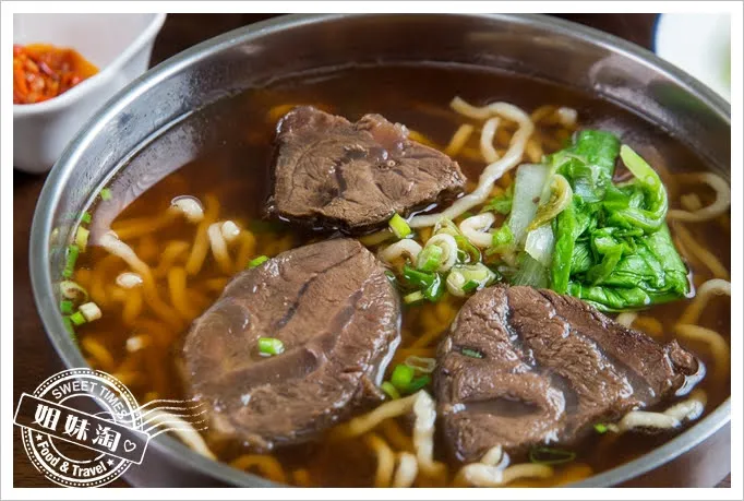 上賓麵食館牛肉拉麵