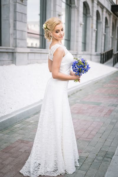 Wedding photographer Galina Pikhtovnikova (pikhtovnikova). Photo of 1 September 2016