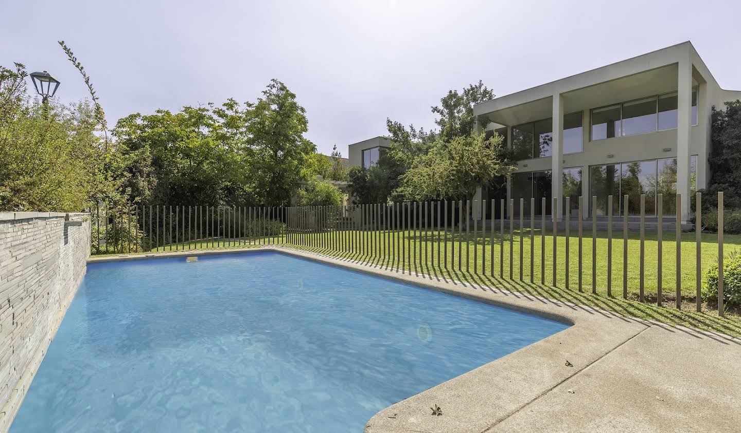 House with garden and terrace Lo Barnechea