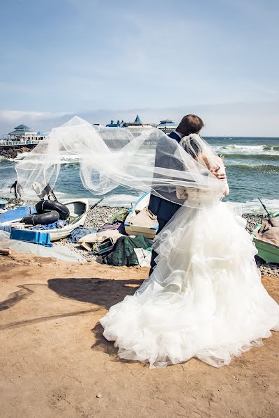 Fotógrafo de casamento Yssa Olivencia (yssaolivencia). Foto de 7 de julho 2017