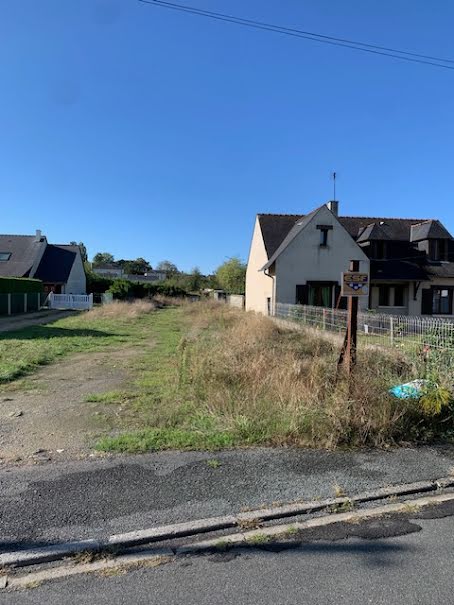 Vente terrain  4095 m² à Saumur (49400), 261 225 €