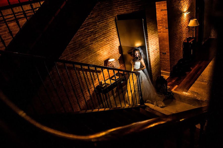 Fotógrafo de casamento Gabriel Sánchez Martínez (gabrieloperastu). Foto de 31 de agosto 2016