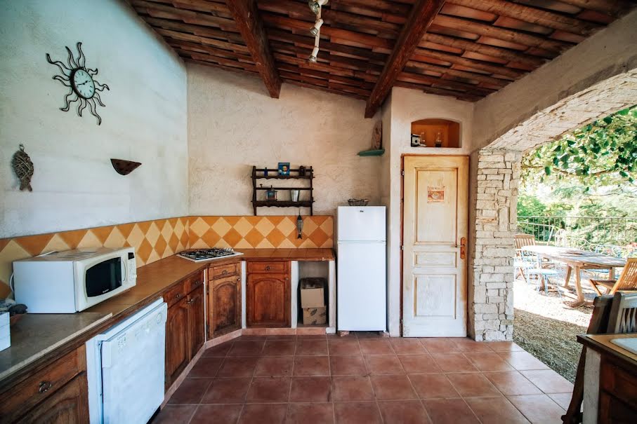 Vente maison 7 pièces 147 m² à Mane (04300), 595 000 €