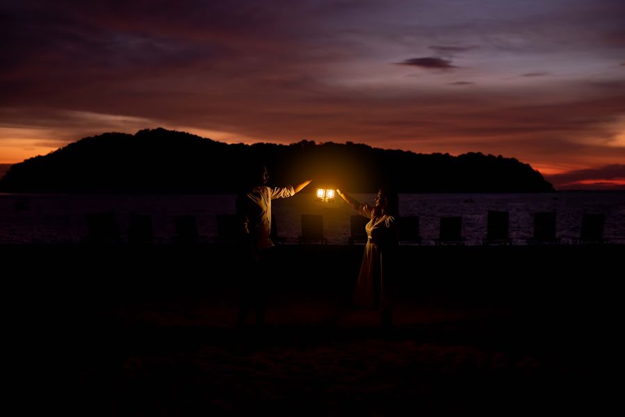 Fotógrafo de casamento Mohd Izzat Junos (izzatjunos). Foto de 27 de fevereiro 2023