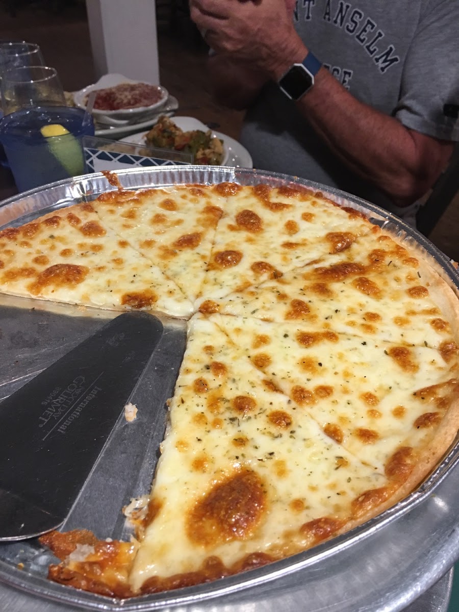 Gf white pizza!